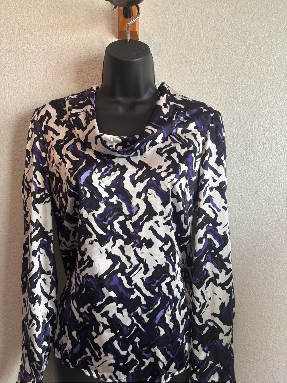 St. John Abstract Print Cowl Neck Top in White, Black & Purple